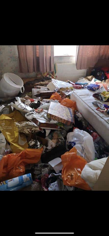 Decluttering Cleaning in Featherstone